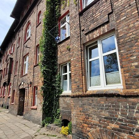 Apartament Zlote Zdzadlo Nikiszowiec 卡托维兹 外观 照片