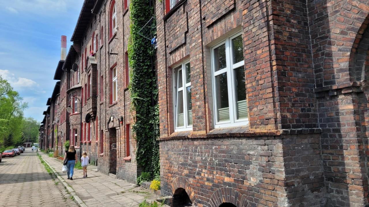 Apartament Zlote Zdzadlo Nikiszowiec 卡托维兹 外观 照片